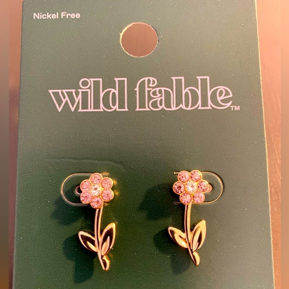 Wild Fable Floral Stud Earrings Pink Gold 8$